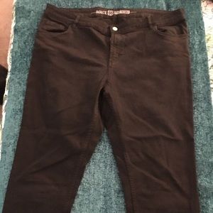 Route 66 skinny jeans in black